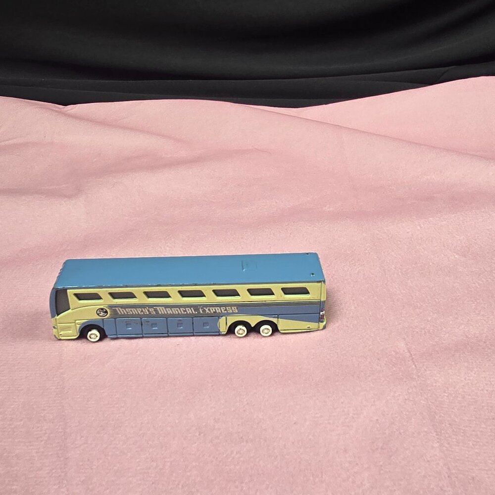 Disney World Magical Express Transportation Bus Toy Car)